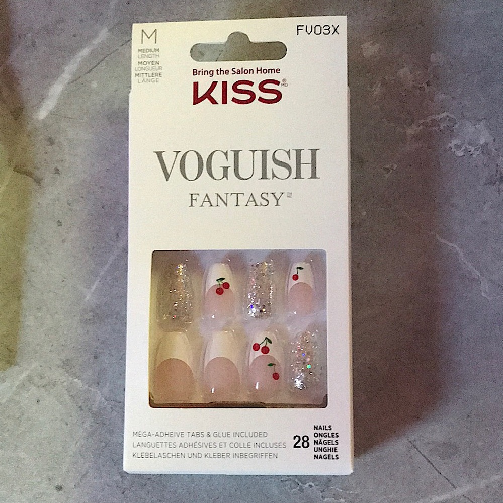 COPY - KISS Vogue Fantasy Press On Nails